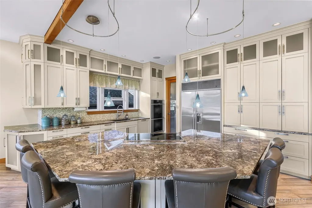 15404 Lakeview Avenue Stanwood WA 98292