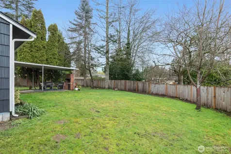 20068 21st Avenue NE Shoreline WA 98155