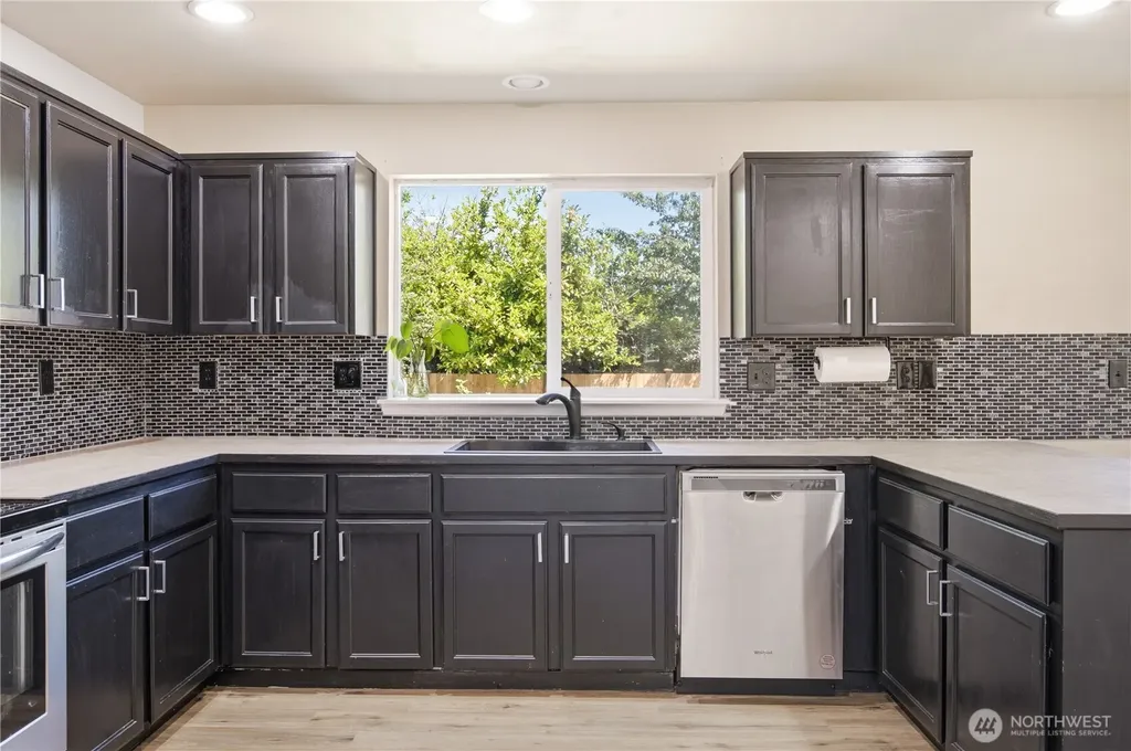 149 177th Street E Spanaway WA 98387