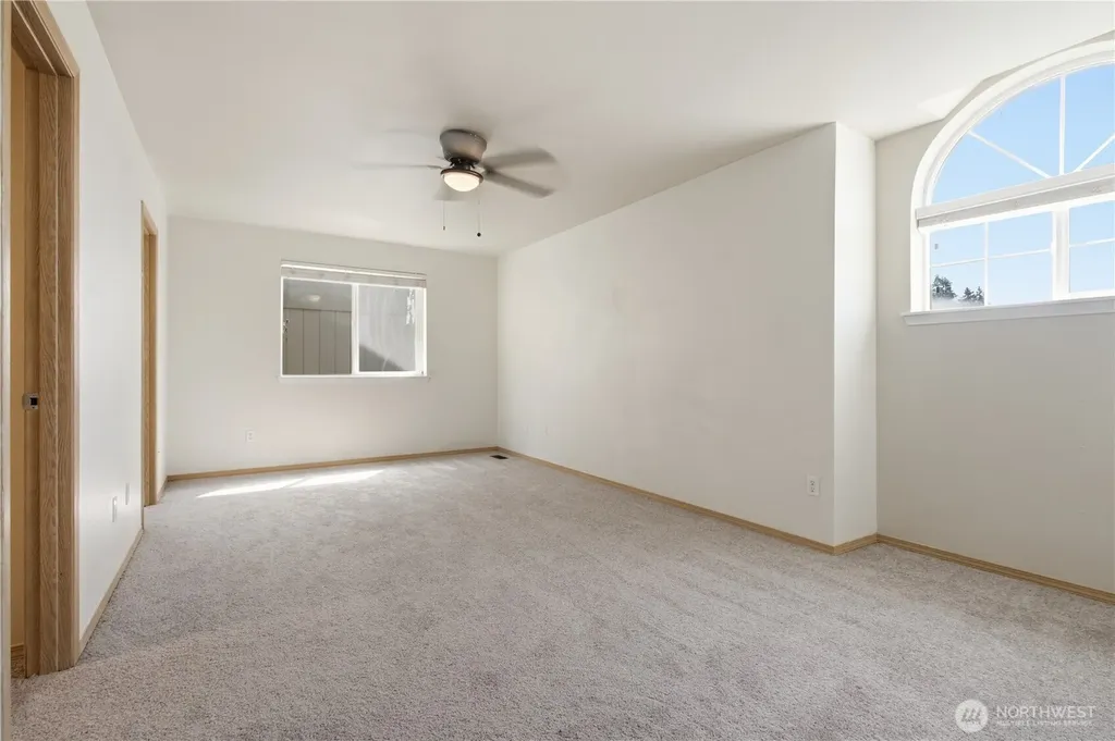 149 177th Street E Spanaway WA 98387