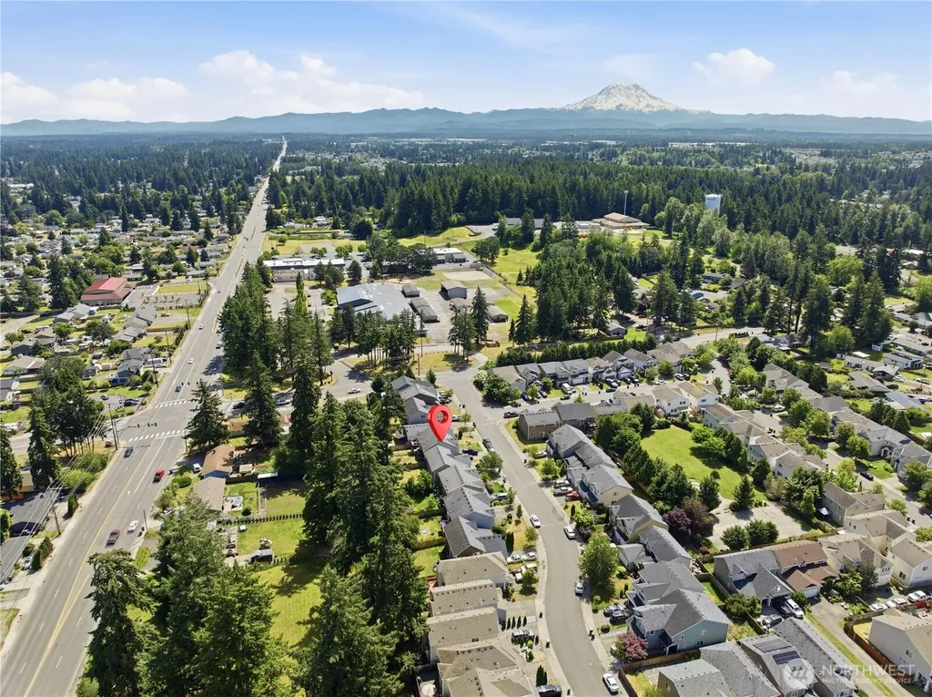 149 177th Street E Spanaway WA 98387