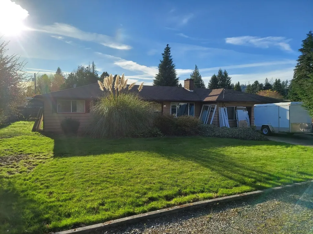401 S Gardner Burlington WA 98233