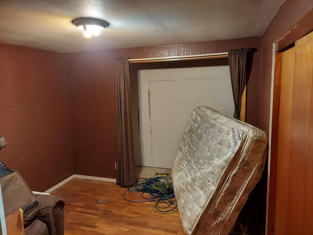 401 S Gardner Burlington WA 98233