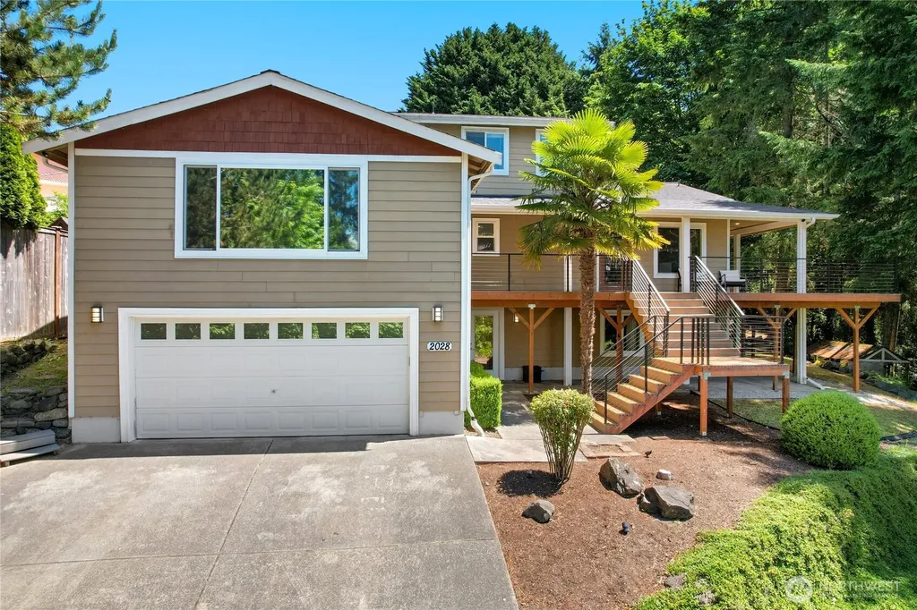 2028 NW Misty Ridge Lane Silverdale WA 98383