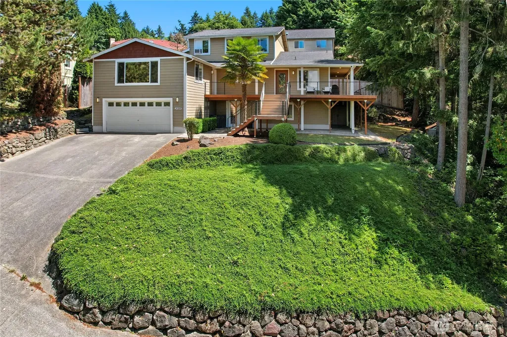 2028 NW Misty Ridge Lane Silverdale WA 98383