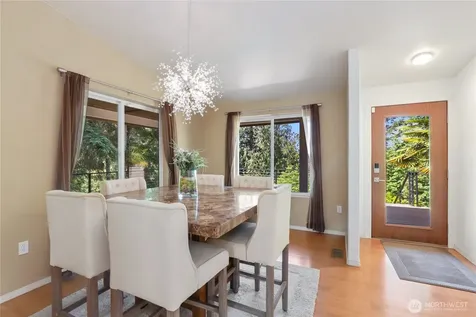 2028 NW Misty Ridge Lane Silverdale WA 98383