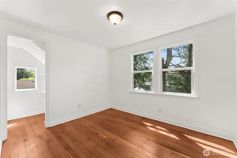 512 118th Street S Tacoma WA 98444