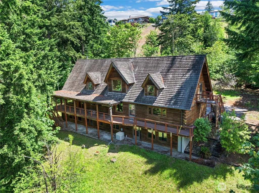 5122 166th Avenue Ct E Lake Tapps WA 98391