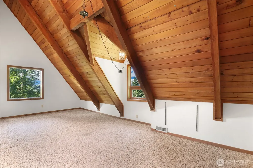 5122 166th Avenue Ct E Lake Tapps WA 98391