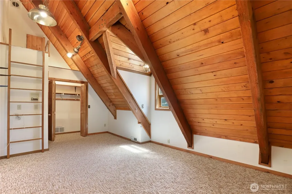 5122 166th Avenue Ct E Lake Tapps WA 98391