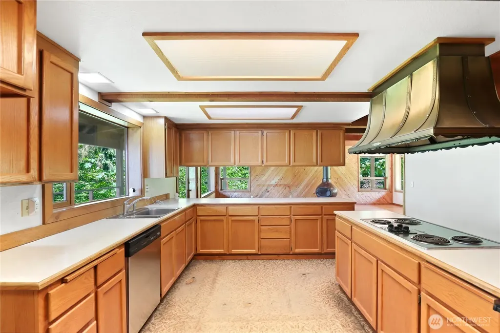 5122 166th Avenue Ct E Lake Tapps WA 98391