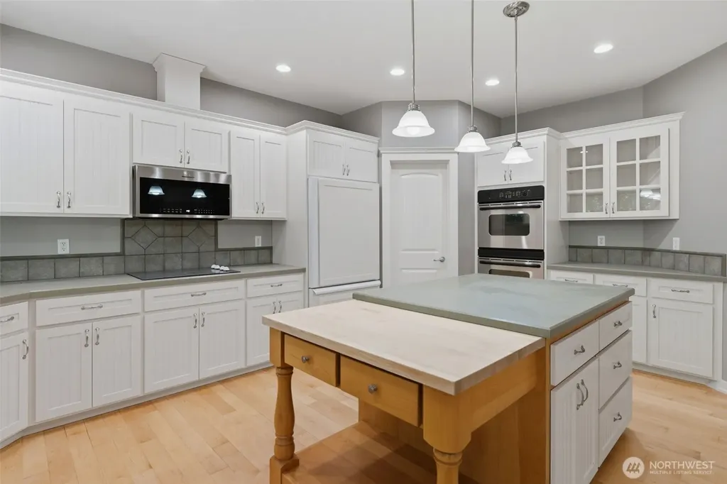 11417 Cedar Grove Street NW Gig Harbor WA 98329
