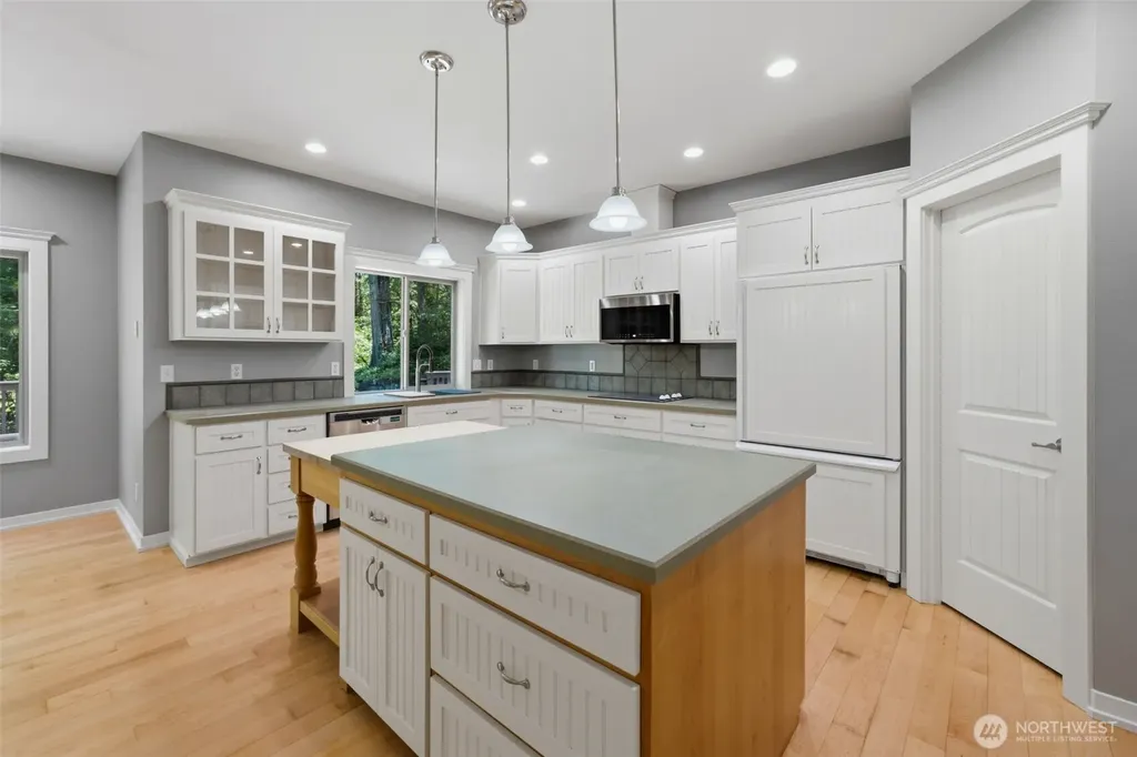 11417 Cedar Grove Street NW Gig Harbor WA 98329