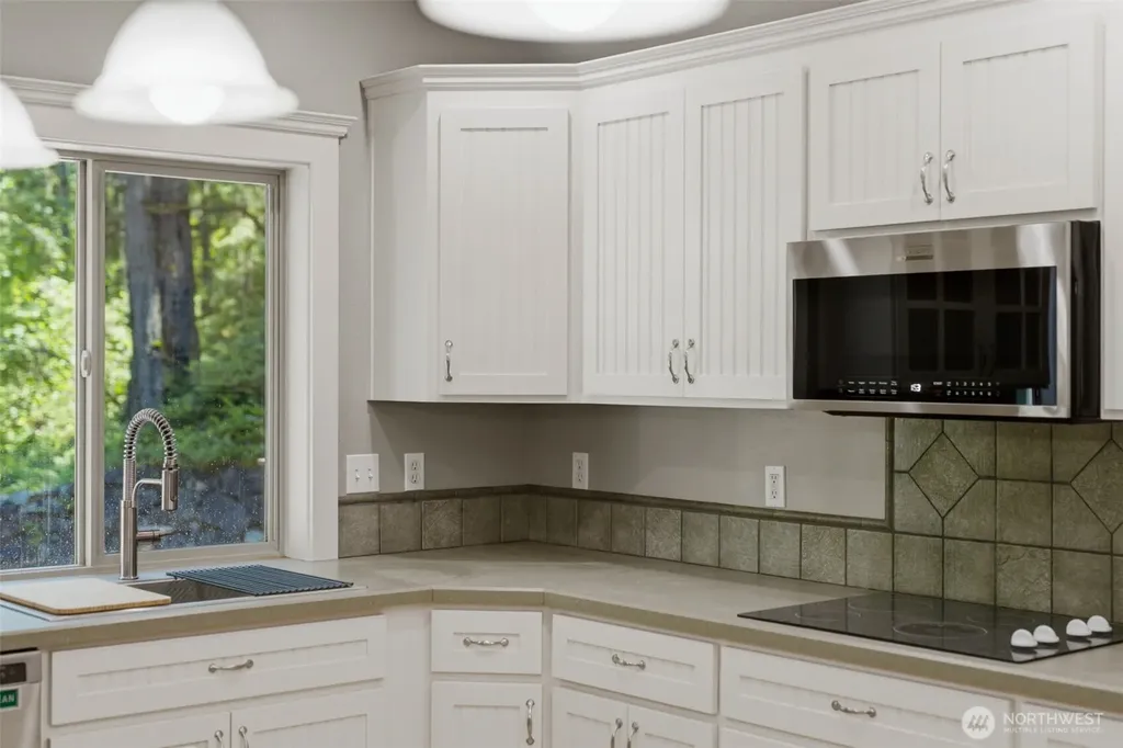11417 Cedar Grove Street NW Gig Harbor WA 98329