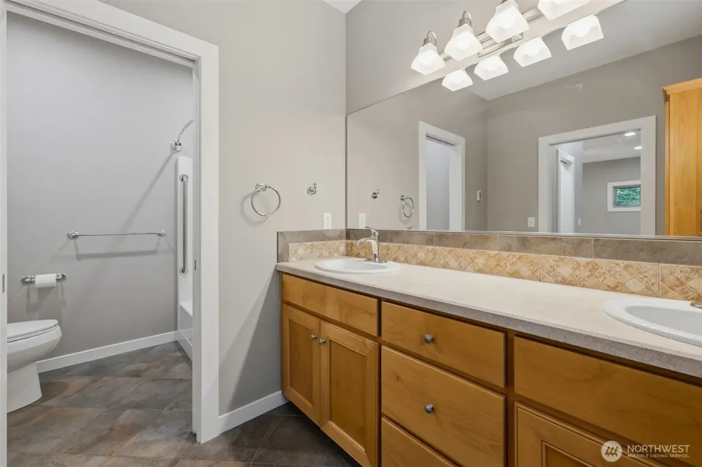 11417 Cedar Grove Street NW Gig Harbor WA 98329