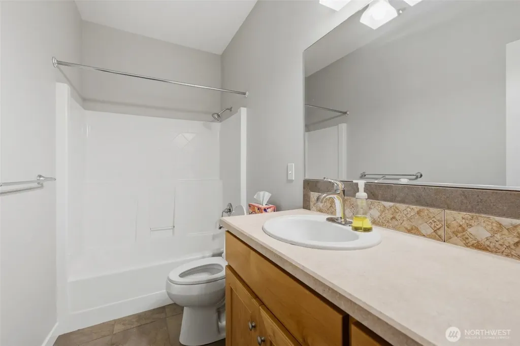 11417 Cedar Grove Street NW Gig Harbor WA 98329