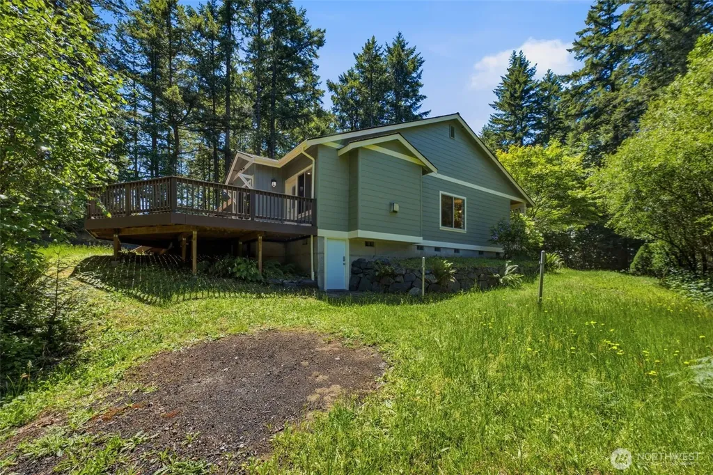 11417 Cedar Grove Street NW Gig Harbor WA 98329