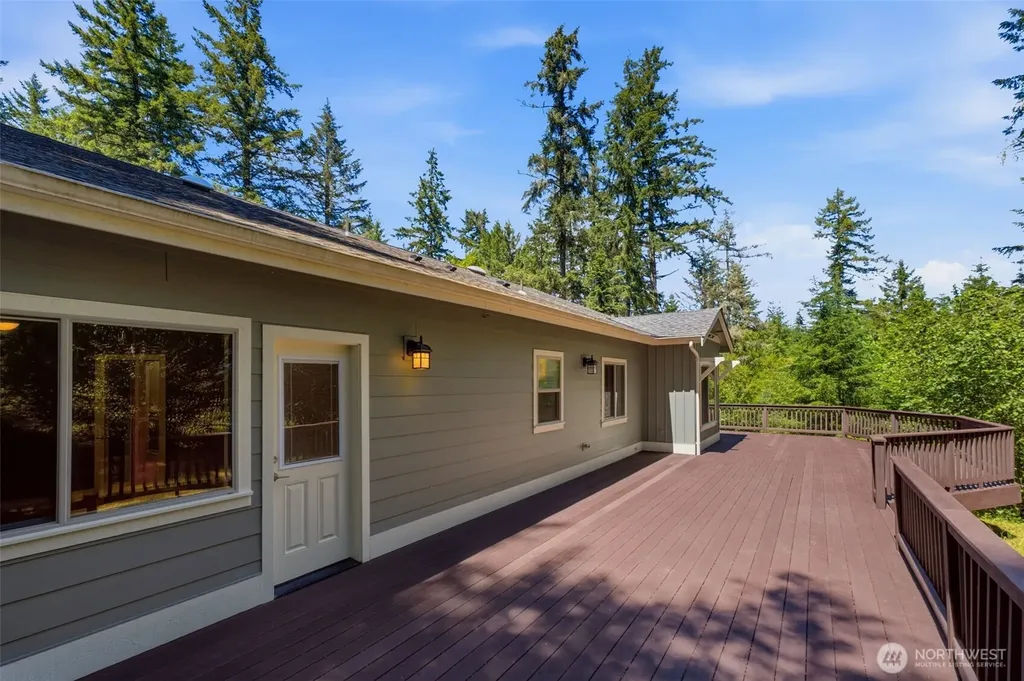 11417 Cedar Grove Street NW Gig Harbor WA 98329