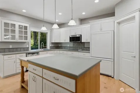 11417 Cedar Grove Street NW Gig Harbor WA 98329