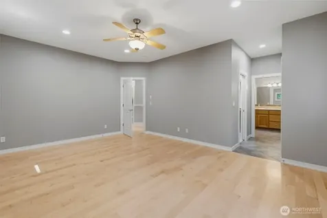 11417 Cedar Grove Street NW Gig Harbor WA 98329