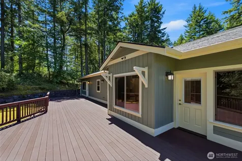 11417 Cedar Grove Street NW Gig Harbor WA 98329