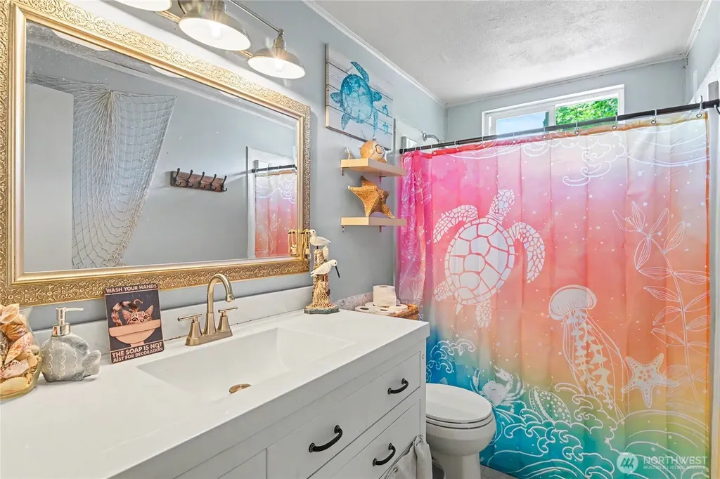 5669 Kitsap Way Bremerton WA 98312