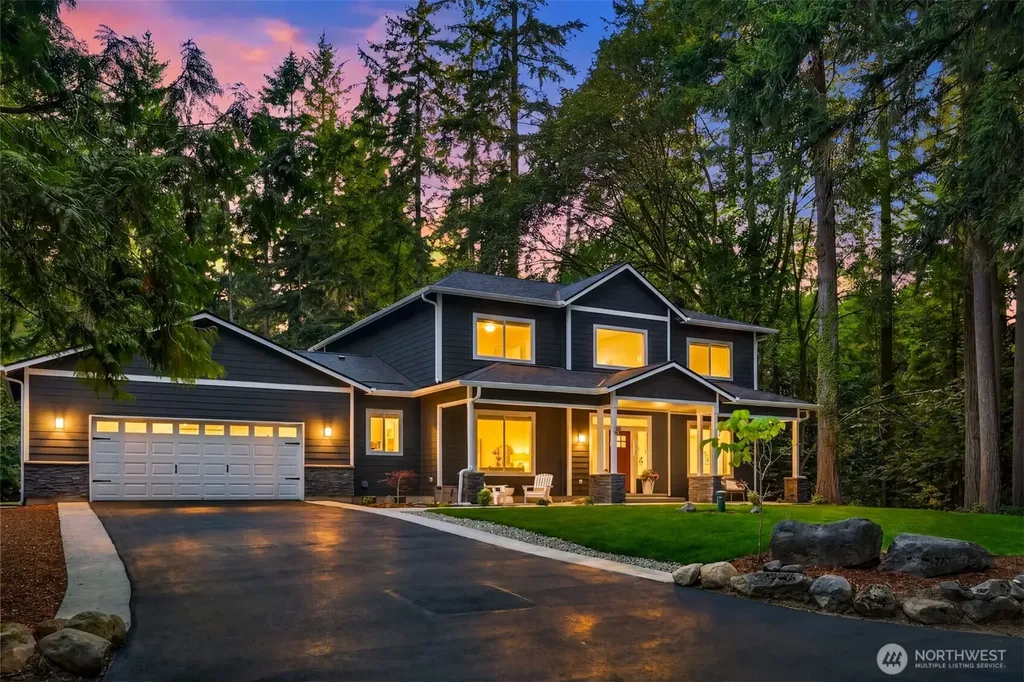 16761 NE Sanwick Place Bainbridge Island WA 98110