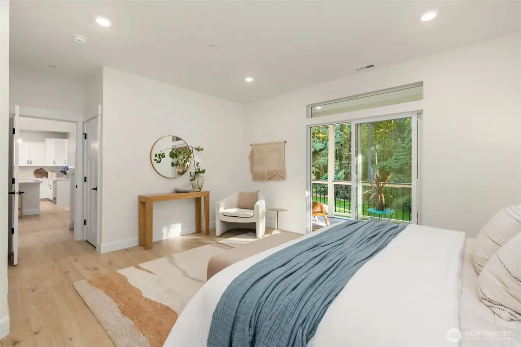 16761 NE Sanwick Place Bainbridge Island WA 98110