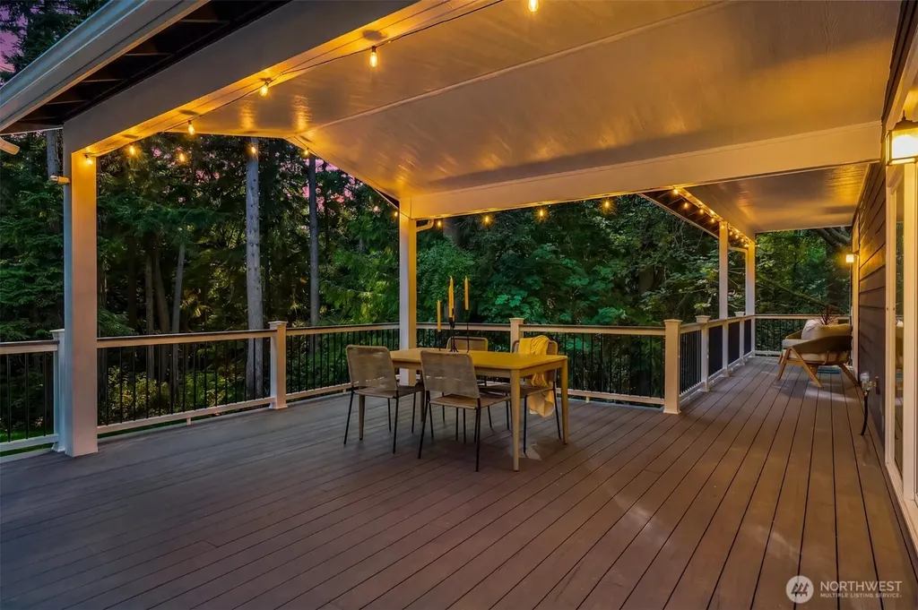 16761 NE Sanwick Place Bainbridge Island WA 98110