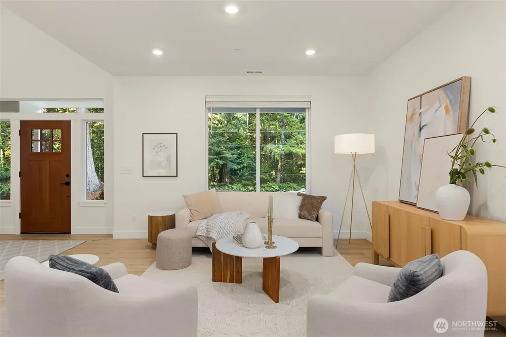 16761 NE Sanwick Place Bainbridge Island WA 98110