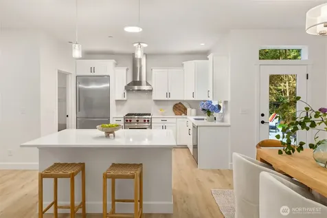 16761 NE Sanwick Place Bainbridge Island WA 98110