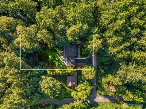 16761 NE Sanwick Place Bainbridge Island WA 98110
