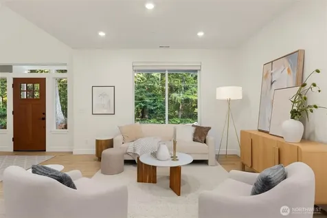 16761 NE Sanwick Place Bainbridge Island WA 98110