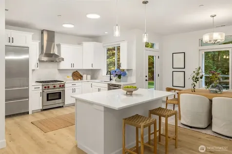 16761 NE Sanwick Place Bainbridge Island WA 98110