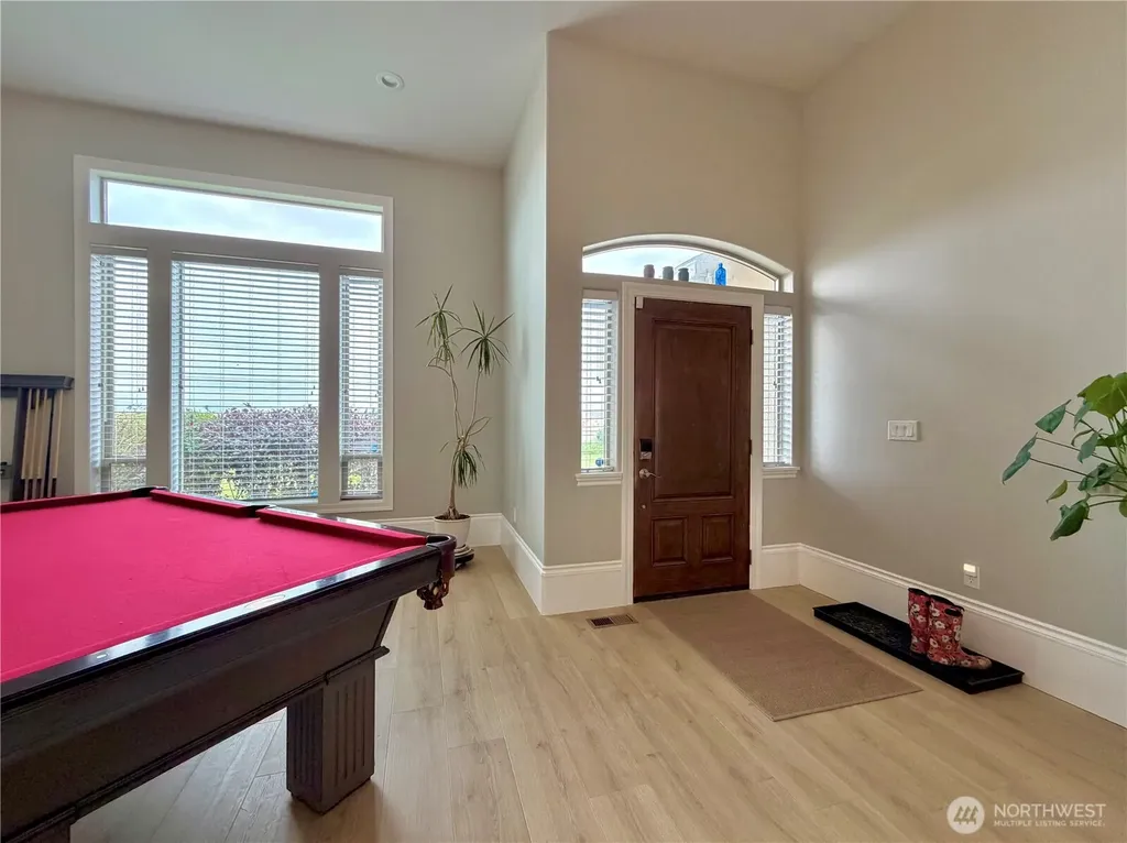7019 NE Lake Vista Drive Moses Lake WA 98837