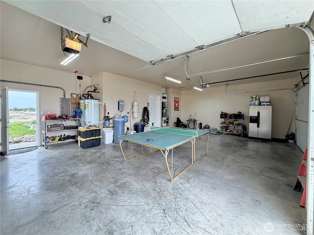 7019 NE Lake Vista Drive Moses Lake WA 98837