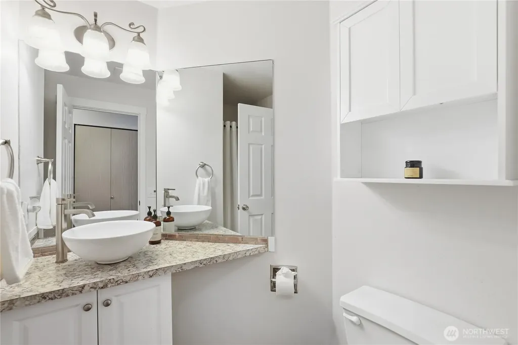 21505 42nd Avenue E Spanaway WA 98387