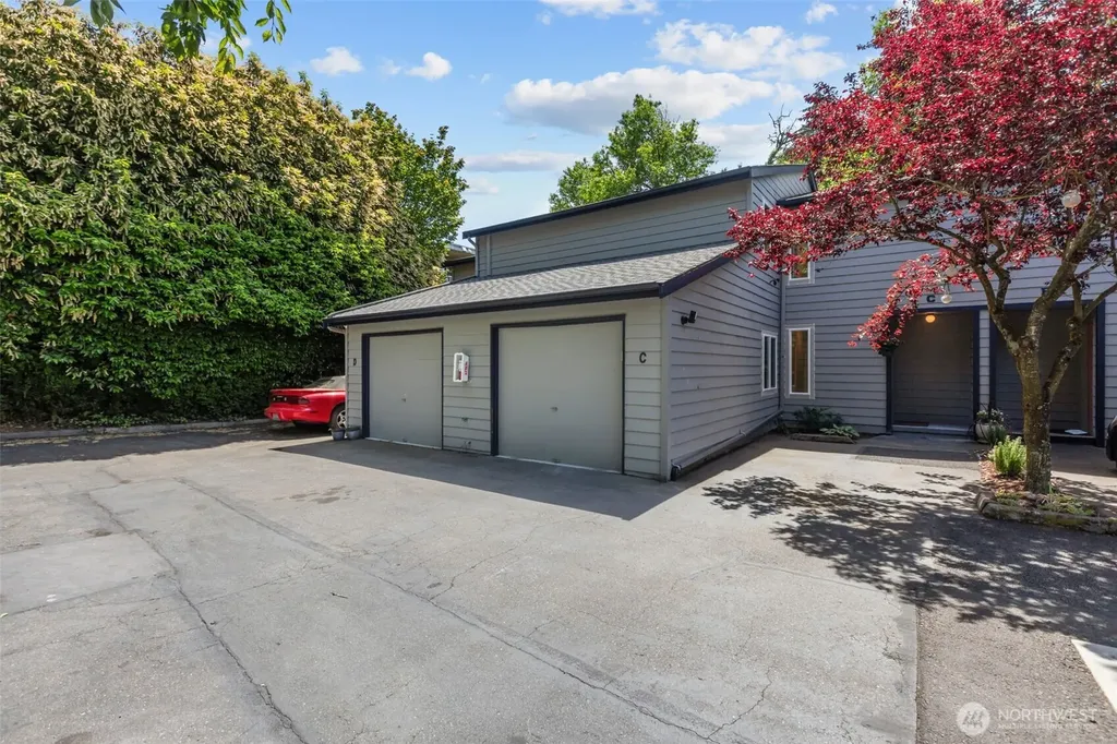 15628 8th Avenue SW Burien WA 98166