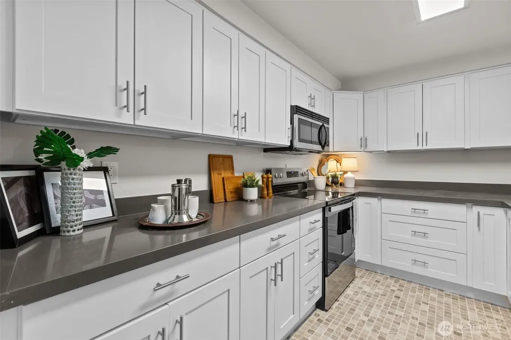 15628 8th Avenue SW Burien WA 98166