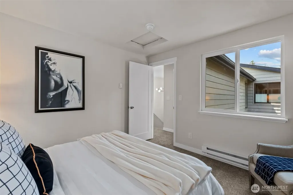 15628 8th Avenue SW Burien WA 98166