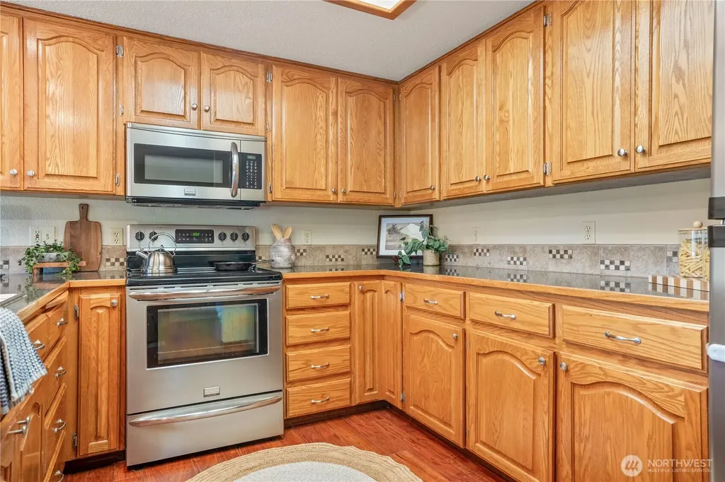 8555 Bender Road Lynden WA 98264