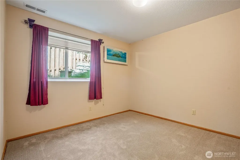 8555 Bender Road Lynden WA 98264