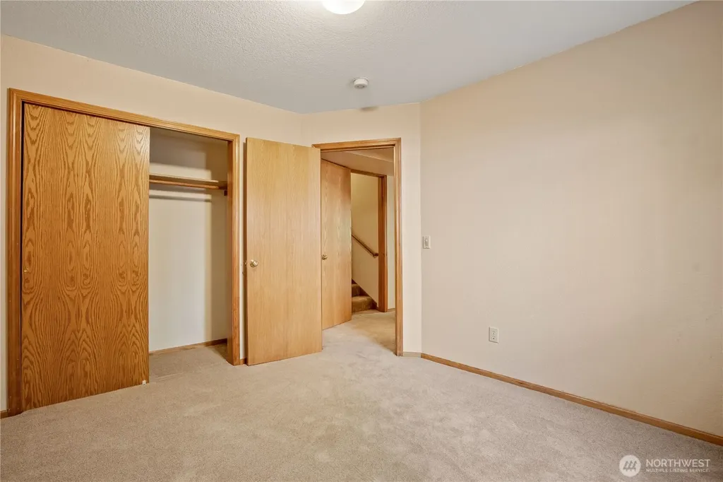 8555 Bender Road Lynden WA 98264