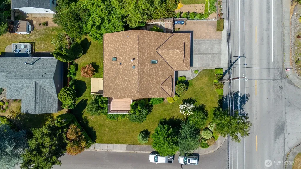 8555 Bender Road Lynden WA 98264