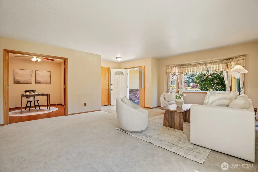 8555 Bender Road Lynden WA 98264