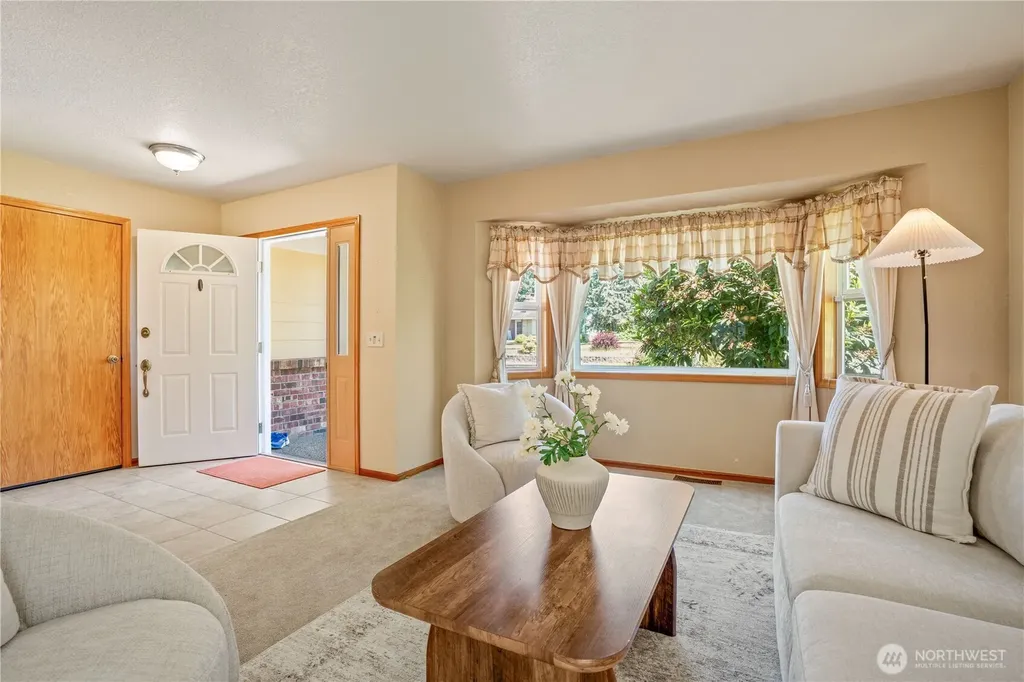 8555 Bender Road Lynden WA 98264