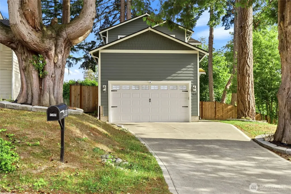 3631 W F Street Bremerton WA 98312