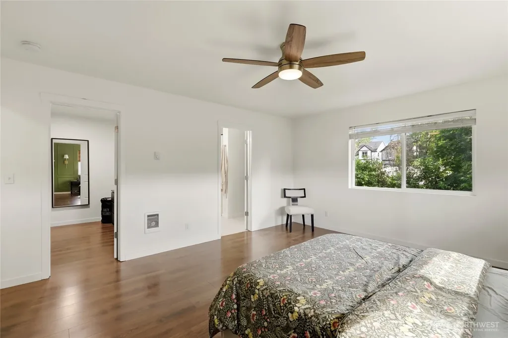 3631 W F Street Bremerton WA 98312