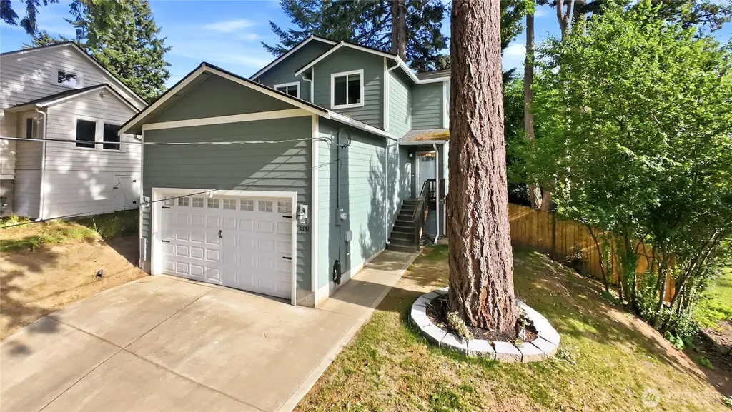 3631 W F Street Bremerton WA 98312