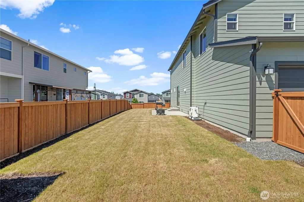 5215 87th Avenue NE Marysville WA 98270